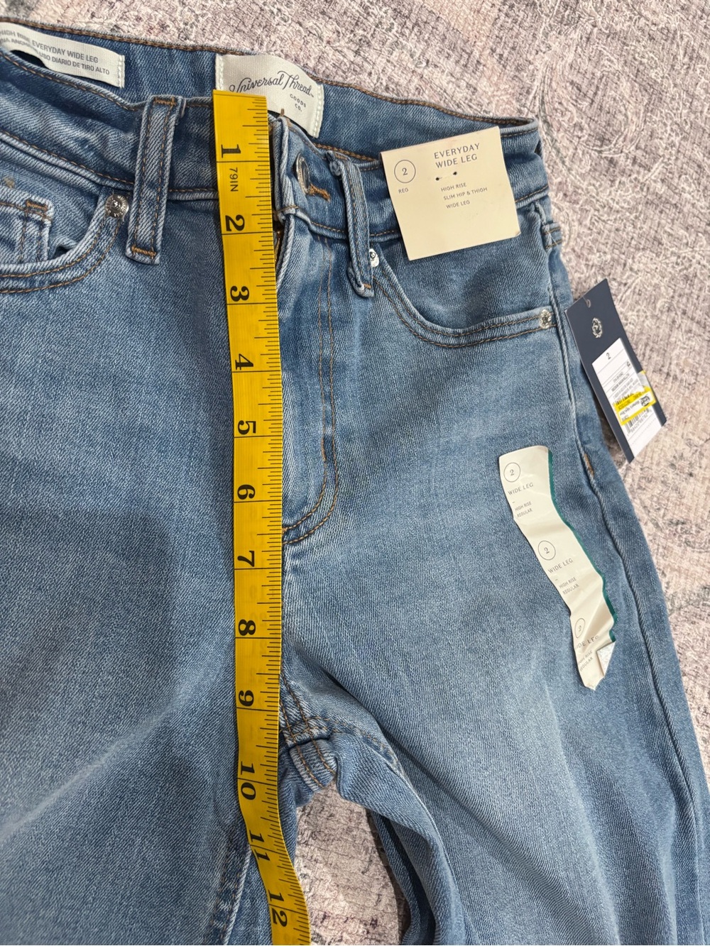 Universal Thread Medium Wash Wide-Leg High-Rise Jeans Brand NWT size 2R - Picture 9 of 12